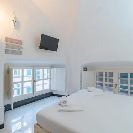 Guesthost - Grillo Cattaneo * Cenova